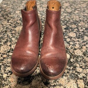 Sofft Red Maroon Leather Boots